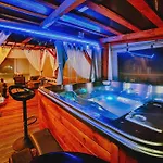 Daire Czarna Perla Z Jacuzzi W Cenie - Mini Strefa - Blisko Basenow Termalnych Szaflary