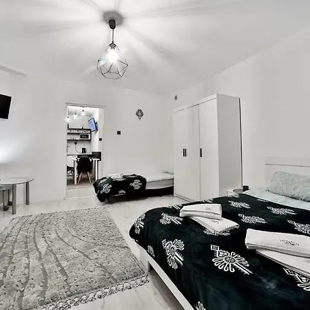 Czarna Perła Z Jacuzzi W Cenie - Mini Strefa - Blisko Basenów Termalnych *