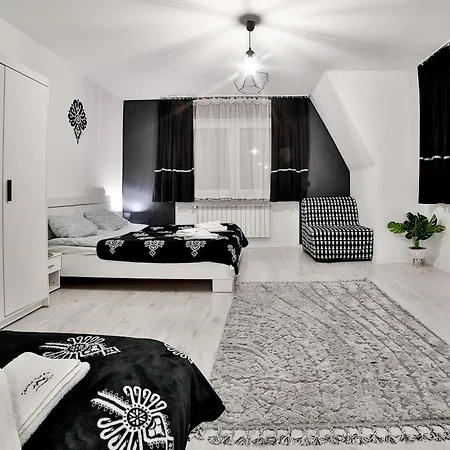 Czarna Perla Z Jacuzzi W Cenie - Mini Strefa - Blisko Basenow Termalnych * シャフラリ